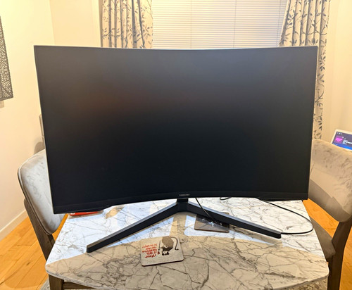 Samsung curved screen - curved,