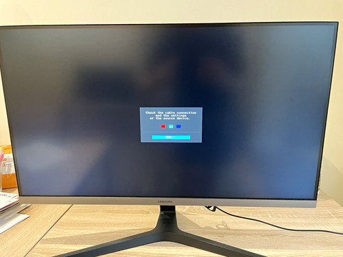 Samsung ur55 u28r550uqp 28in - samsung,