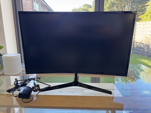 Samsung curved monitor - samsung,