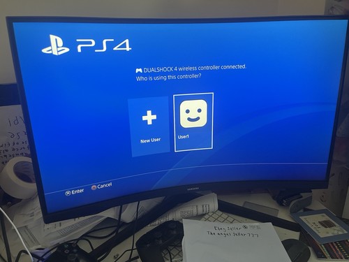 Samsung 32inch curved - 32inch, 4k