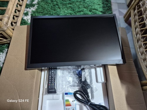 Samsung db22d full hd - db22d-p, 21.5