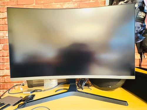 Samsung cr50 curved - 27",